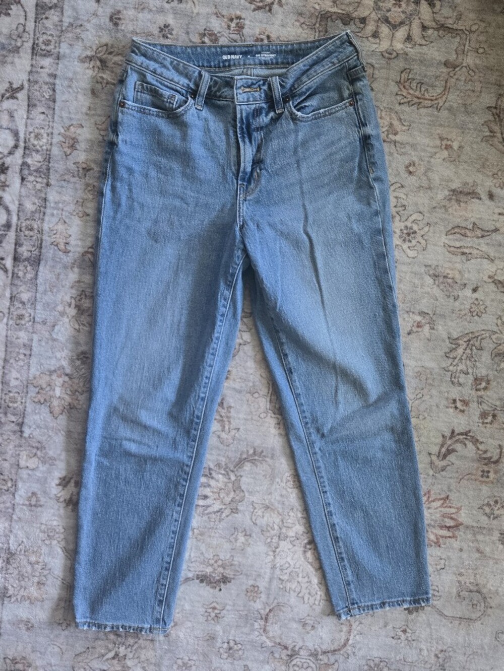 Old Navy OG Straight Light Blue Women’s Jeans, Classic, Denim, Capsule, Size 6